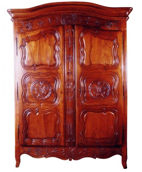 restauration armoire en noyer